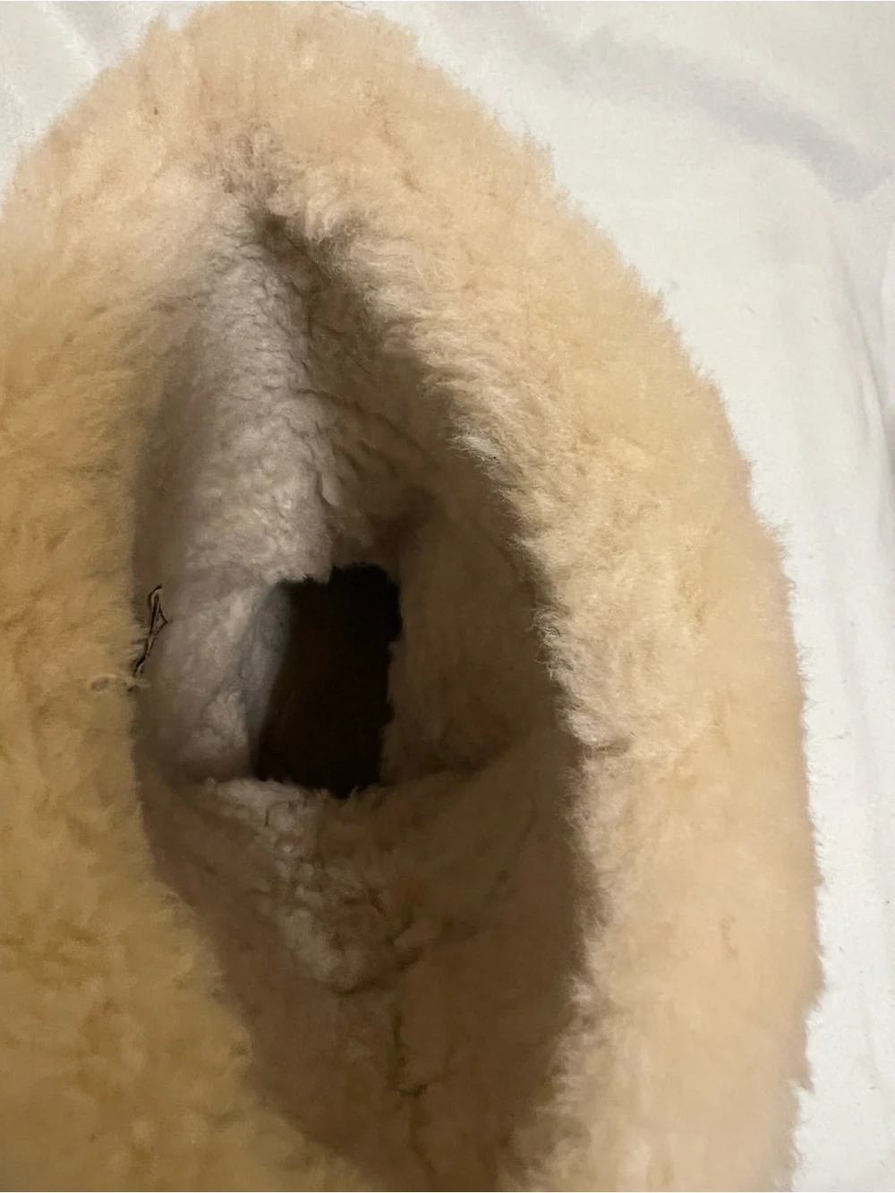 UGG Australia Elijo Chestnut/Tan Suede Shearling Winter Boots